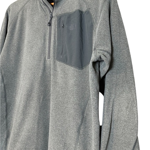 The North Face Men’s Medium Gray Quarter Zip Fleece Pullover Sweatshirt - Picture 2 of 5